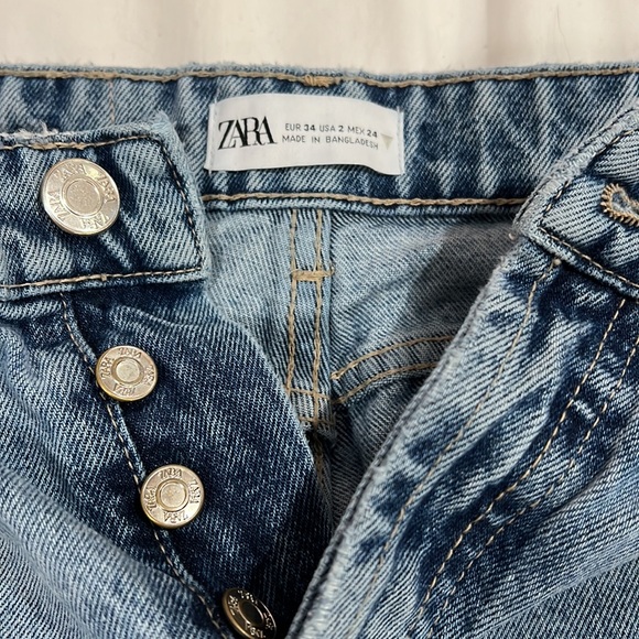 Zara Straight Leg Jeans - Picture 3 of 5